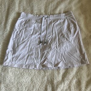 White Tennis Skort. Size Large. Cotton